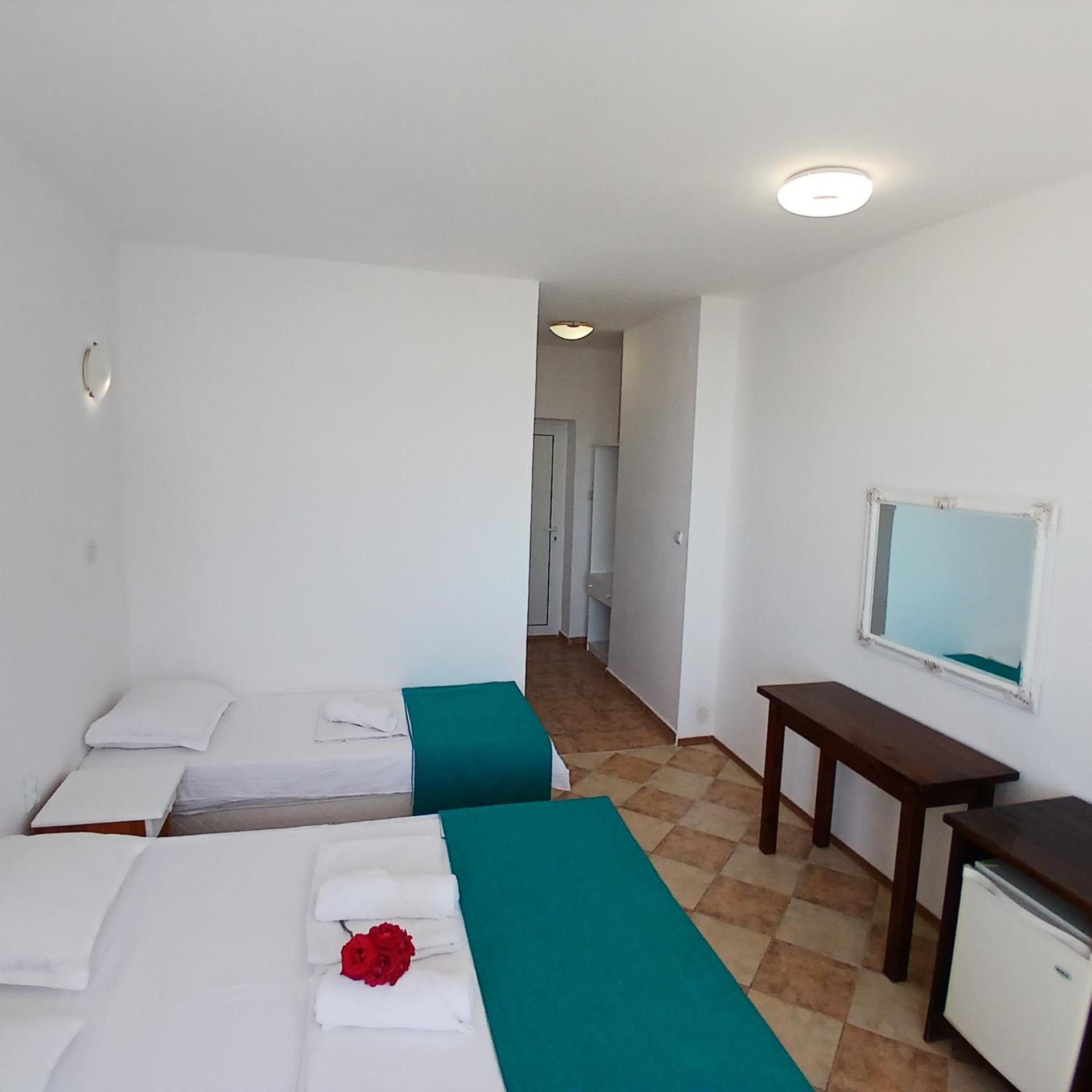 Sunny Island Obzor Hotel Quarto foto